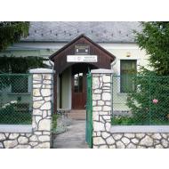 Községi Könyvtár Pápadereske